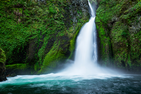 2572 Wahclella Falls by Searching Lens Photography